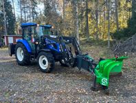 Traktor New Holland T4.65S med frontlastare och redskap