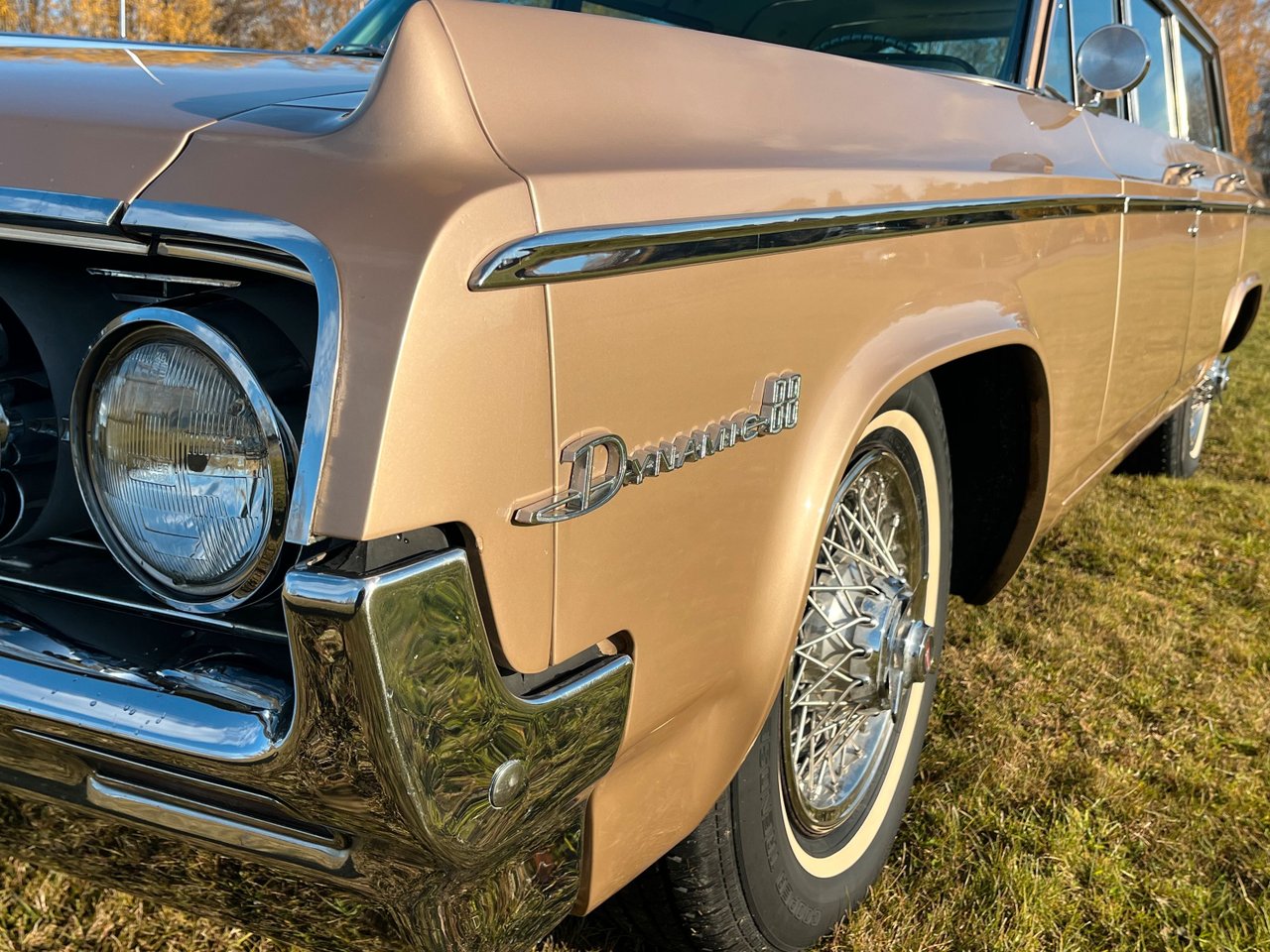 Oldsmobile Dynamic 88 Fiesta ...
