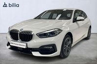 BMW 118I Model Sport | Navi | Farthållare | PDC Fram & Bak