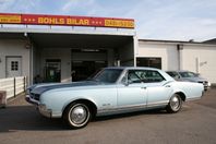 Oldsmobile Delta 88 Holiday 4 Door Hardtop