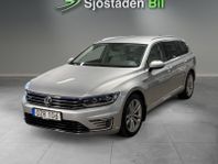 Volkswagen Passat SC GTE 218hk- Cockpit/Skinn/Kamera/Värmare