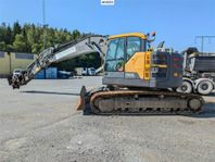 Grävmaskin Volvo ECR235EL med tiltrotator och skopor