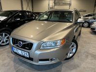 Volvo V70 2.5T Flexifuel Summum|R-Design|P-Sensor|Värmare|