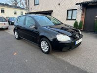 Volkswagen Golf 1.6 102hk Design Automat Nyservad