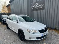 Skoda Superb Kombi 2.0 TDI Elegance D-Värme Drag Pano Skinn