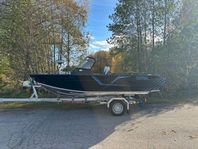 Finval 515 EVO DC med Honda BF100