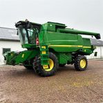 John Deere T670HM