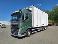 Volvo FH 6x2 Skåpbil