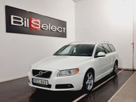 Volvo V70 D2 Summum Fullservad Välvårdad Dragkrok