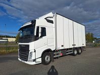 Volvo FH 6x2 Skåpbil