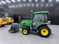 John Deere 3720 med frontlastare