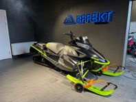 Arctic Cat M8000 LTD 153 Elstart