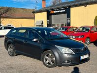 Toyota Avensis Kombi 1.8  Business M-Värmare