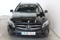 Mercedes-Benz GLA 200 7G-DCT Progressive Urban Carplay Pano