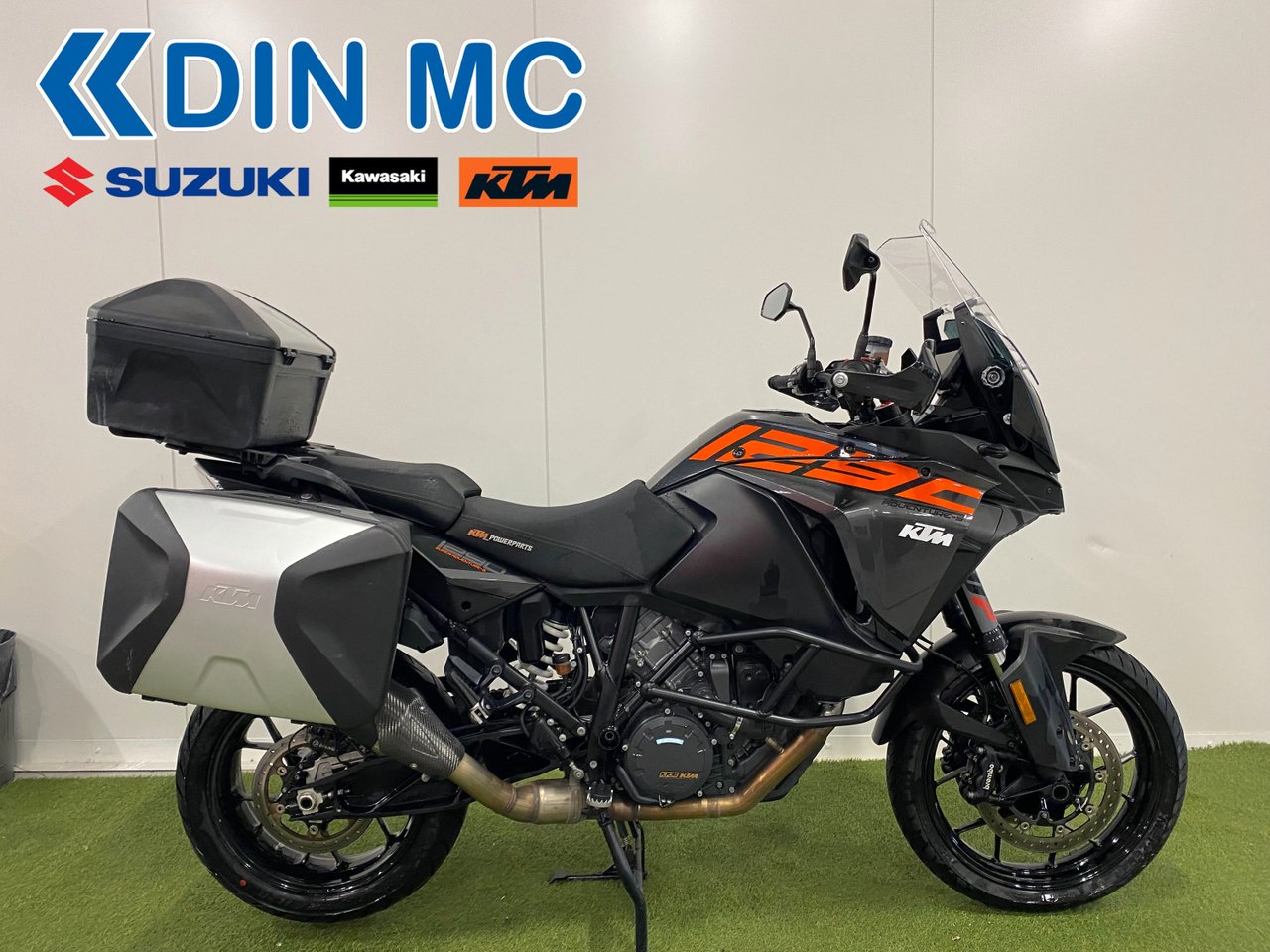 KTM 1290 Super Adventure S "M...