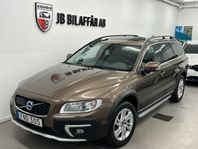 Volvo XC70 D4 AWD Summum,/Navi/VOC/Blis/T-lucka/Ny Kamrem/ E