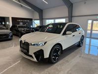 BMW iX xDrive50 Sport Exclusive Innovation Drag MOMS 524hk