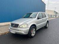 Mercedes-Benz ML 400 V8 CDI  läder Dragkrok  Svensksåld