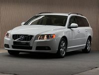 Volvo V70 D2/ MOMENTUM/*3200MIL*/ 1-ÄGARE/VÄRMARE/ NY SKICK!