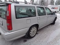 Volvo V70 2.4 Classic BÖR SES OCH PROVKÖRAS! NYBES/22500 MIL