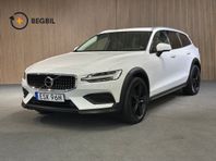 Volvo V60 Cross Country B4 AWD 197HK I Läder I Drag I Värmar