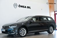 Volkswagen Passat  GTE Navi B-Kam CarPlay Fjärr Värmar 218hk