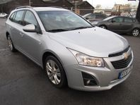 Chevrolet Cruze Kombi 1.4 T Euro 5 ACC/PDC/ 1 BRUKARE SEN NY