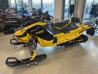 Ski-Doo MXZ XRS COMPETITION 850 E-TEC TURBO 44mm FÖRMEDLING