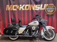 Harley-Davidson FLHRC ROAD KING CLASSIC *OKTOBERFEST!*