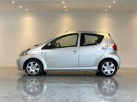 Toyota Aygo 5-dörrar 1.0 VVT-i MULTIMODE 86HK LÅGMIL 2 ÄGARE