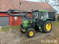 Traktor John Deere 2140 Hilo med frontlastare