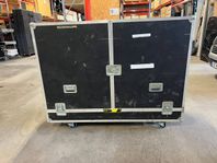 Stora Case, diverse Outboards, PA Elektronik, Slutsteg, Mic