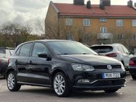 Volkswagen Polo  1.2TSI Euro6, Ny servad. Ett år Garanti.