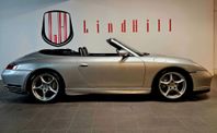 Porsche 911 Carrera 4 Cabriolet