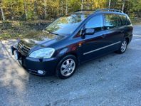 Toyota Avensis Verso 2.0 Dragkrog 7-Sits