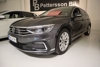 Volkswagen Passat GTE Executive PANO IQ DRAG NAVI KAMERA VÄR