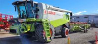 CLAAS LEXION 580 SKÖRDETRÖSKA 30 FOT