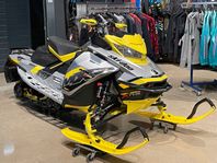 Ski-Doo MXZ XRS 850 E-Tec 2018 / Elstart