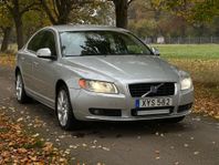 Volvo S80 2.5T Geartronic Svensksåld, B-xenon, Skinn, PDC.