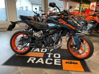 KTM 125 DUKE  Sista EX Spara 6000kr