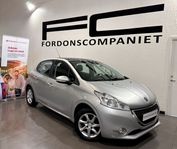 Peugeot 208 5-dörrar 1.2 / Panorama/Dragkrok/0kr-Kontant