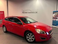 Volvo V60 T3 Momentum Ny Bes Bytt Kamrem 1140kr/Mån