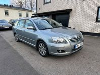 Toyota Avensis Kombi 2.0 147hk Automat M Värmare Dragkrok