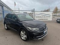 Volkswagen Tiguan 2.0 TDI DPF SCR 4Motion Cockpit | Navi