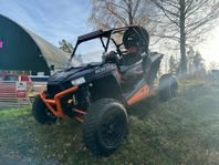 Polaris RZR 1000 ATV Fullservad BOKAD