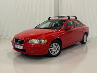 Volvo S60 2.4 Momentum | Värmare | S&V-Hjul | Nyservad