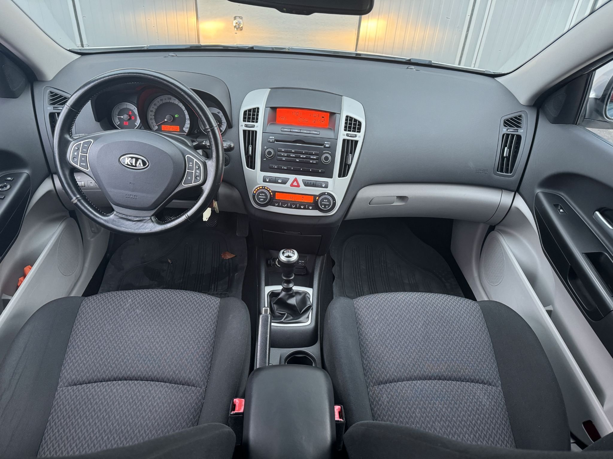 Kia cee'd 1.6 CRDi Manuell, 5-trinn, 115ps, 2008