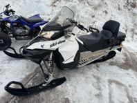 Ski-Doo Expedition Sport 900 ACE