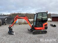 Grävmaskin Kubota KX019-4 med släp