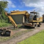 Liebherr A 902 - 16 ton